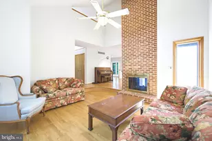 6181 Wooded Run Dr, Columbia, MD 21044 - Photo 11