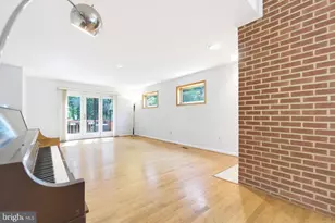 6181 Wooded Run Dr, Columbia, MD 21044 - Photo 13