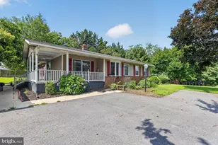 17001 Moss Meadow Way, Mount Airy, MD 21771 - Photo 3