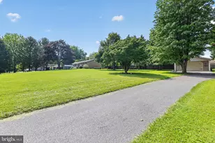 17001 Moss Meadow Way, Mount Airy, MD 21771 - Photo 5