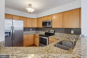 7603 Stony Creek Ln, Ellicott City, MD 21043 - Photo 17