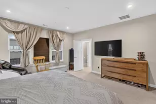 10138 American Pharoah Ln, Laurel, MD 20723 - Photo 13