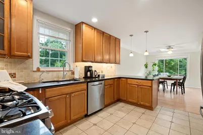 8141 Sea Water Path, Columbia, MD 21045 - Photo 9