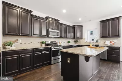7120 Beaumont Place, Hanover, MD 21076 - Photo 11