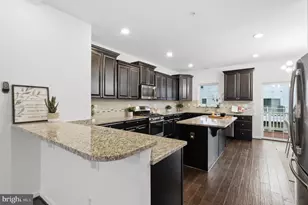 7120 Beaumont Place, Hanover, MD 21076 - Photo 5