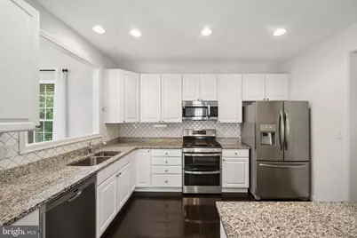 7239 Lyndsey Way, Elkridge, MD 21075 - Photo 3