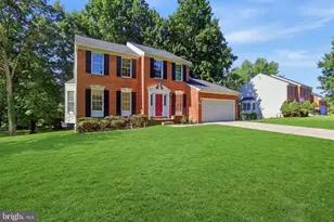 8208 Weston Dr, Ellicott City, MD 21043 - Photo 3