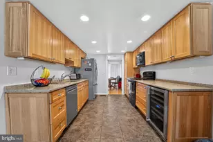 5607 Vantage Point Rd, Columbia, MD 21044 - Photo 5