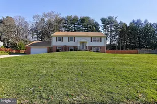 3229 Ramblewood Rd, Ellicott City, MD 21042 - Photo 1