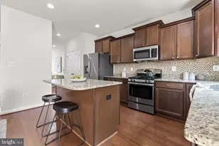 7812 Quidditch Ln, Elkridge, MD 21075 - Photo 5