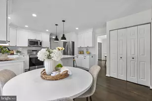 8308 Spring Breeze Ct, Ellicott City, MD 21043 - Photo 15