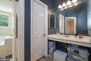 10914 Shadow Ln, Columbia, MD 21044 - Photo 15