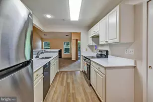 5844 Wyndham Cir, Columbia, MD 21044 - Photo 7