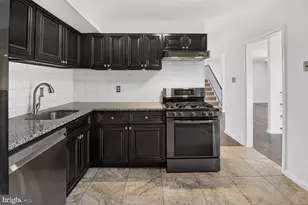 10577 Twin Rivers Rd, Columbia, MD 21044 - Photo 11