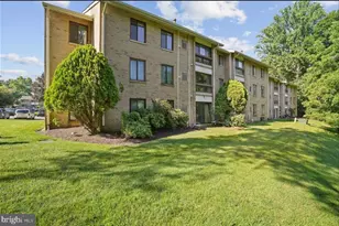 8868 Spiral Cut, Columbia, MD 21045 - Photo 3