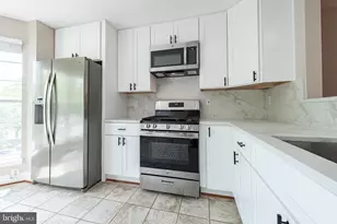 6209 Deep River Canyon, Columbia, MD 21045 - Photo 9
