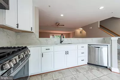 6209 Deep River Canyon, Columbia, MD 21045 - Photo 11