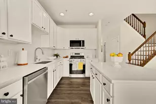 8338 Stickley Ct, Jessup, MD 20794 - Photo 13
