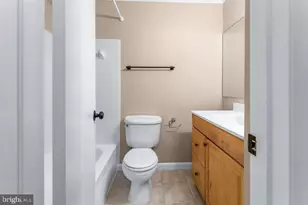 6099 Majors Ln, Columbia, MD 21045 - Photo 23