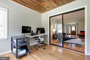 10037 Century Dr, Ellicott City, MD 21042 - Photo 23