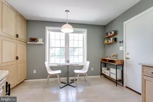 10037 Century Dr, Ellicott City, MD 21042 - Photo 15