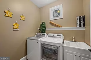 2415 Anderson Hill St, Marriottsville, MD 21104 - Photo 29