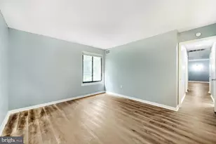 9625 White Acre Rd, Columbia, MD 21045 - Photo 17