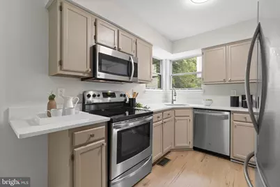7837 Whistling Pines Court N, Ellicott City, MD 21043 - Photo 3