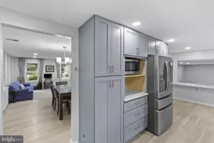 10201 Cape Ann Dr, Columbia, MD 21046 - Photo 5
