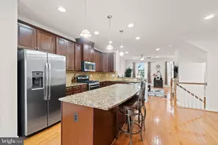 8056 Locust Mill St, Ellicott City, MD 21043 - Photo 7