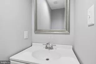 5538 Vantage Point Rd, Columbia, MD 21044 - Photo 7