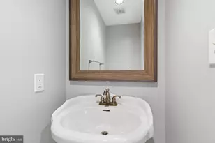 5538 Vantage Point Rd, Columbia, MD 21044 - Photo 15