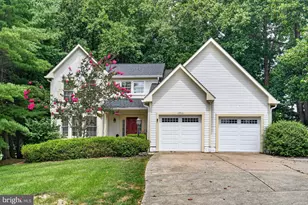 10900 Harmel Dr, Columbia, MD 21044 - Photo 3