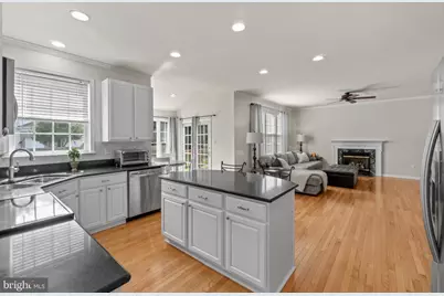 8225 Cornerstone Way, Elkridge, MD 21075 - Photo 15