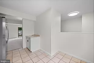 5877 Critter Ct, Elkridge, MD 21075 - Photo 13