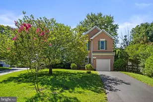 9543 Ridgeview Dr, Columbia, MD 21046 - Photo 3