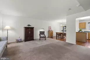9543 Ridgeview Dr, Columbia, MD 21046 - Photo 5