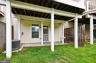 9457 Birdhouse Cir, Columbia, MD 21046 - Photo 13