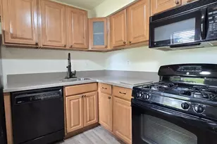 9645 White Acre Rd, Columbia, MD 21045 - Photo 9