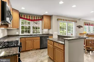 2710 Dunleer Rd, Ellicott City, MD 21042 - Photo 19