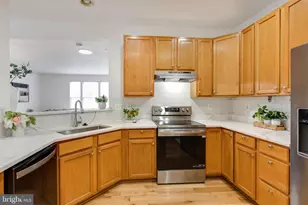 7111 Silverleaf Oak Rd, Elkridge, MD 21075 - Photo 11