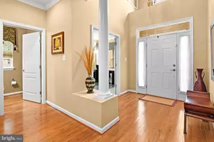 8729 Sage Brush Way, Columbia, MD 21045 - Photo 5