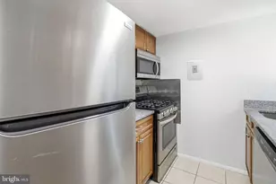 10650 Green Mountain Cir, Columbia, MD 21044 - Photo 15
