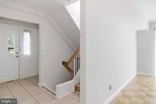10650 Green Mountain Cir, Columbia, MD 21044 - Photo 7
