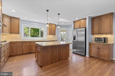 4706 Bates Drive, Ellicott City, MD 21043 - Photo 3