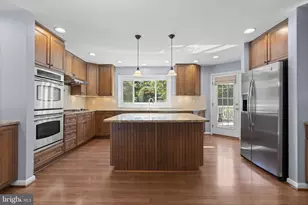 4706 Bates Dr, Ellicott City, MD 21043 - Photo 5