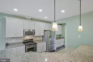 5922 Logans Way, Ellicott City, MD 21043 - Photo 5