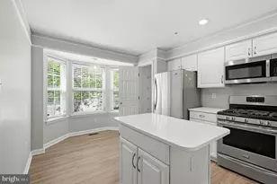 6436 Frothingham Ct, Elkridge, MD 21075 - Photo 11