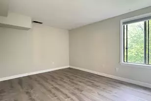 8723 Hayshed Ln, Columbia, MD 21045 - Photo 15