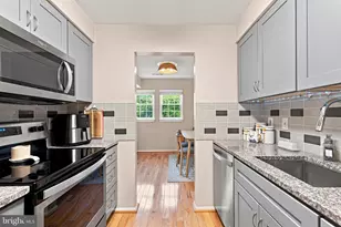 8555 Falls Run Rd, Ellicott City, MD 21043 - Photo 15